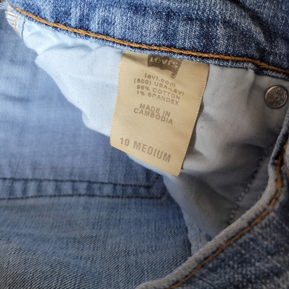 Levi 515 Boot Cut Jeans - Sz 10M, Light Wash, EUC - Picture 7 of 10